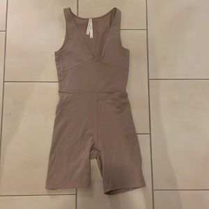Aritzia Bodysuit